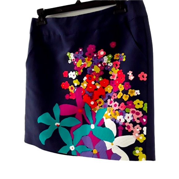 Trina Turk Blue Floral Lined Skirt with pockets womens size 2 - Picture 5 of 10